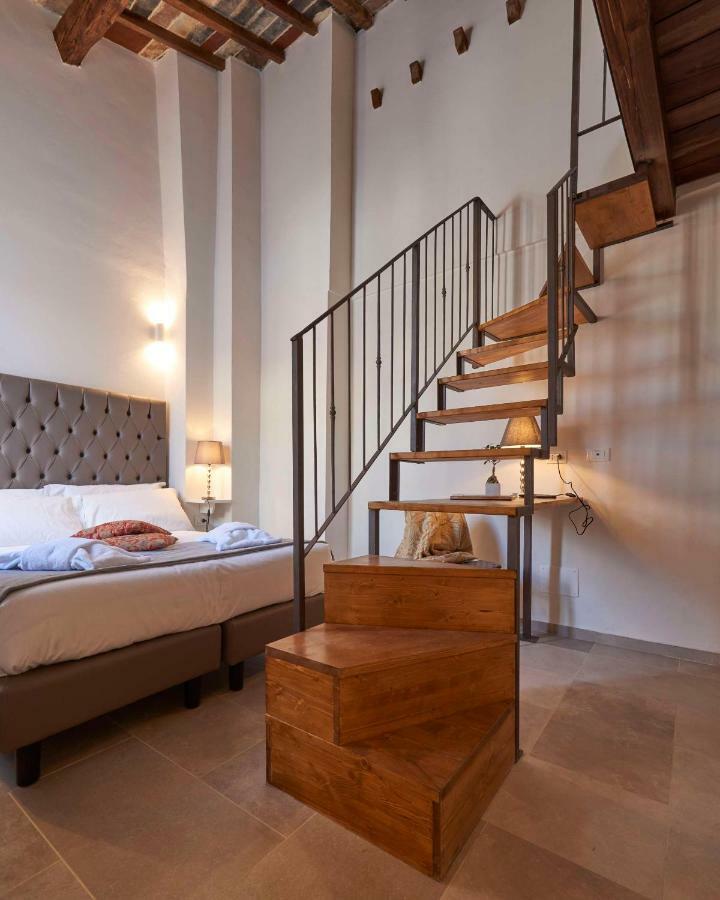 Suites Cavour 34 By 360Rentals Florence Exterior photo