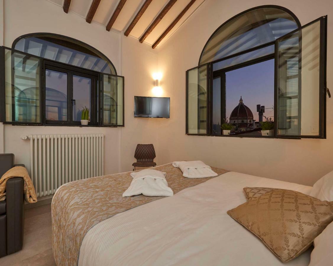 Suites Cavour 34 By 360Rentals Florence Exterior photo