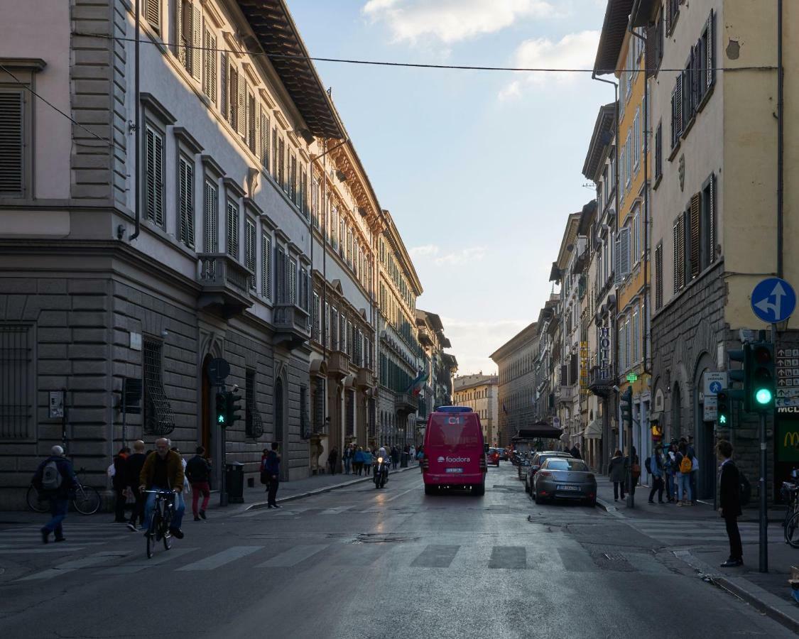 Suites Cavour 34 By 360Rentals Florence Exterior photo